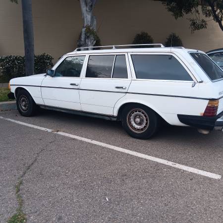 Mercedes Benz Station Wagon, 300 TD Turbo Diesel - $3,200 (San Diego)63624812584579123