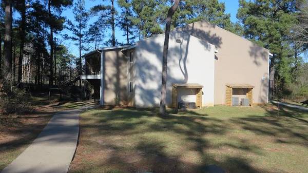 $964 / 2br - 859ft2 - Oven, Tub/Shower, Income Restricted, Range (Decker Place, Marshall Tx)64037560110083121