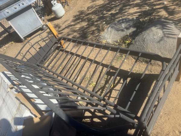 Free futon 1