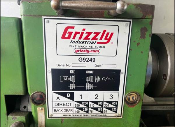 Lathe 12x37 metal lathe on a stand with tooling - $900 (New York)63471375040513121