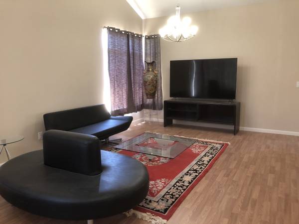$1,375 / 1br - 600ft2 - Master bedroom in Pittsburg (near Bart) (pittsburg / antioch)63826177099523122