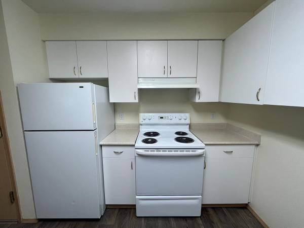$1,750 / 2br - 660ft2 - Luxurious Living for Seniors 55+ (Lynnwood)63786756258819120