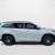 2017 Toyota Highlander  SE SUV 4 thumbnail