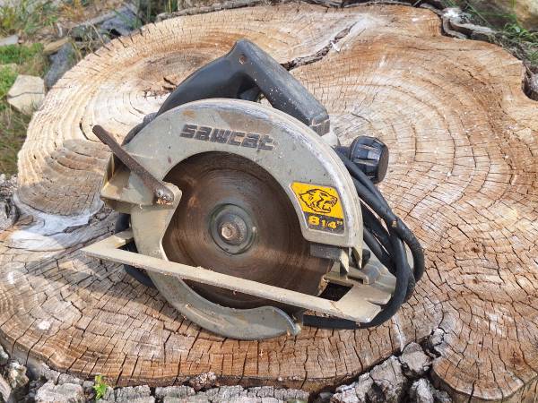 8 1/4" Circular Saw 1