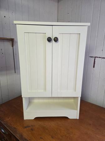 Small   cabinet 1