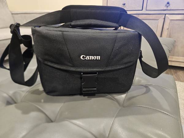 Canon EOS Camera 1