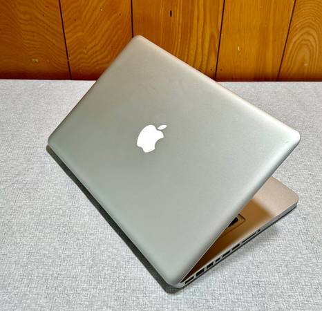 Apple MacBook Pro 13” i5/8GB/256GB SSD $150 - computers - by owner