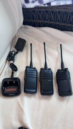 Hytera PD502i Portable Two-Way Radio - Digital (DMR) | VHF (136-174MHz) 5 Watts - $185 (Lynnwood)63471363439489120