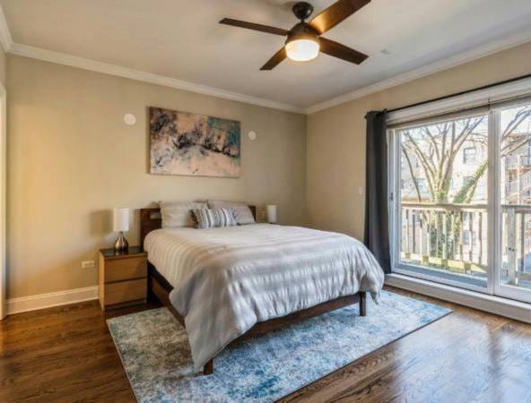 Bright Private Bedroom in a Lovely Community 1