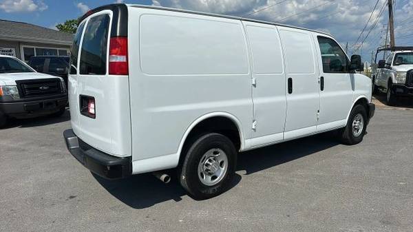 2021 Chevrolet Express Cargo Van Regular Van 3D - $20,200 (_Chevrolet_ _Express Cargo Van_ _Van_)63492003063299124