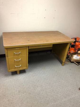 Desk 1