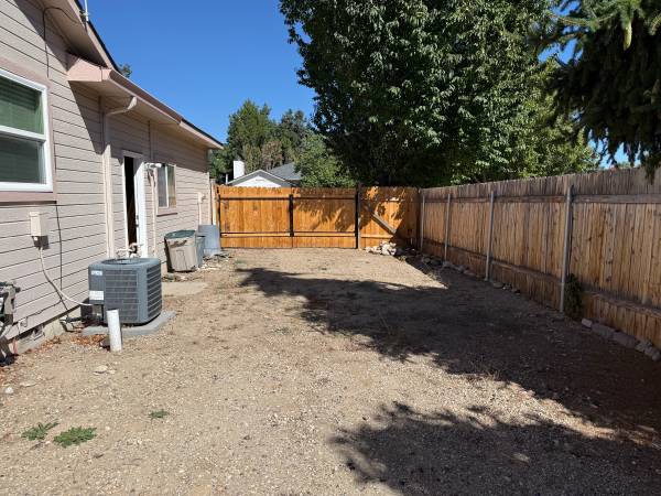 $125 / 432ft2 - Espacio de almacenamiento para RV (Boise)64143945543426122