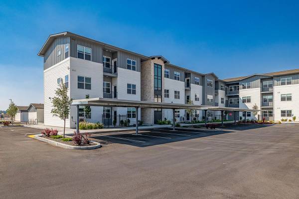 $1,680 / 1br - 565ft2 - Brand New 55+ Apartments in Star, Idaho! Pet Friendly, Indoor Pool!63794970686467121