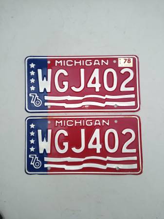 1976 MICHIGAN CENTENNIAL LICENSE PLATES 1