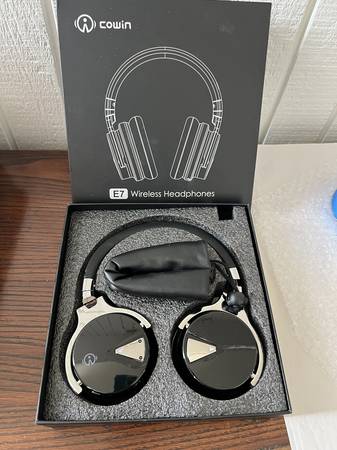 Cowin E7 Wireless Headphones 1