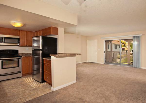 $2,645 / 2br - MES GRATIS AHORA en La Mesa - RECORRA NUESTRA COMUNIDAD - Clima fantástico (La Mesa)63878475164161124