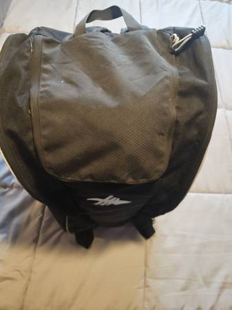 BACKPACK HIKING HIGH SIERRA BLACK PRE-OWNED EXCELLENT CONDITION 1
