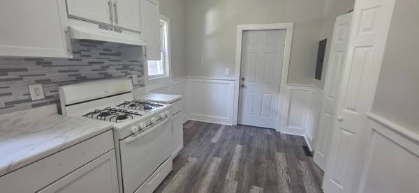 $2,175 / 3br - 1100ft2 - Hard to find 1st floor 3br apartment close to colleges (New Haven)64010165061123120
