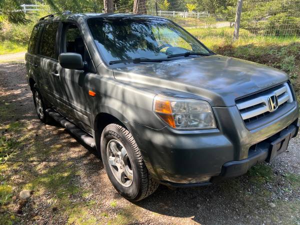 2007 Honda Pilot EXL 4x4 SUV con asientos en tercera fila - $5,200 (University Place)63617308293891121