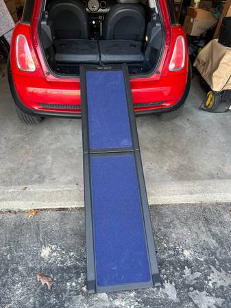 Pet Gear Folding Pet Ramp 1