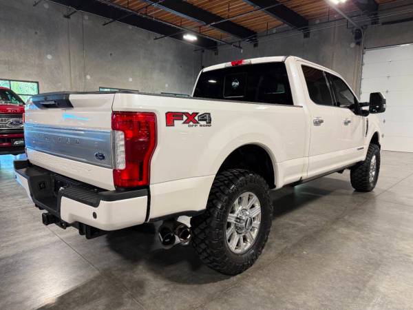 2019 Ford F-350 Super Duty Diesel 4x4 4WD F350 Truck Limited  4dr Crew - $63,900 (Platinum Motors Corp)63617305011457123