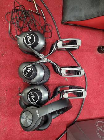 BLUE wired headsets 1