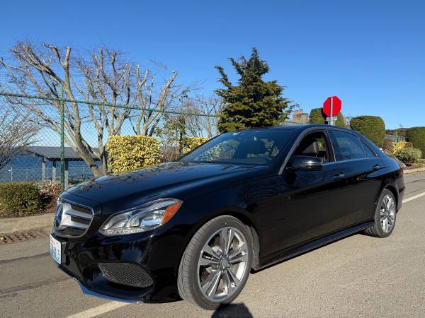 2016 Mercedes Benz E350 RWD Like New - $20,950 (Kirkland)63470770380417121
