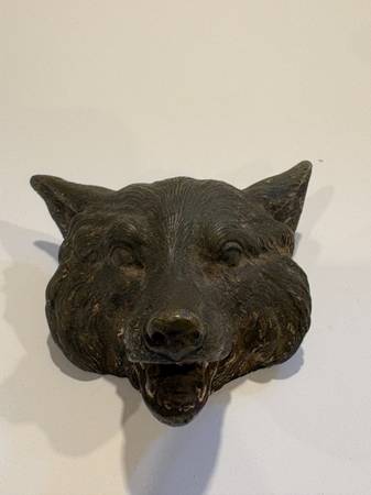 Vintage Heavy Bronze?  Wolf Head  3” long by 3” wide 1