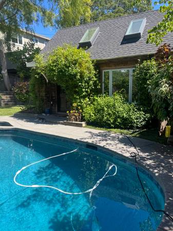 $2,600 / 1br - Beautiful Cottage Loft (san rafael)63826176677123120