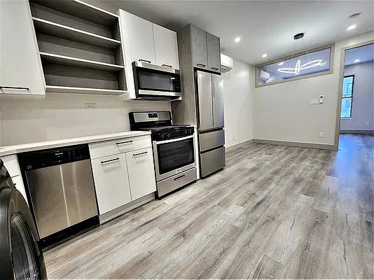 $3,800 / 2br - *_THE WORKS_*2BR/2BA+W/D_Greenwood Gowanus Industry City sunset park s (Industry City - Greenwood Heights ----- 895 4TH AVE BROOKLYN)63854290190593122