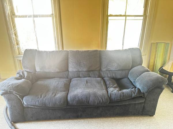 Free couch 1