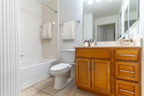 $1,450 / 2br - 975ft2 - El hogar es donde las raíces crecen profundas (Rockledge)63846409545859123