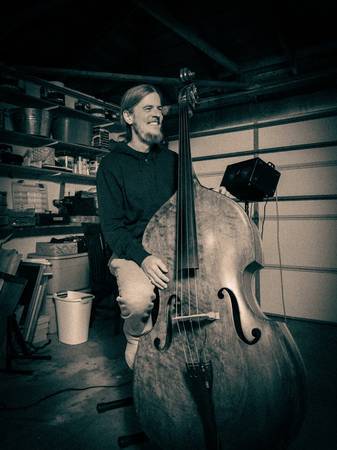 Bass Player Available (San Diego)64217852055681120