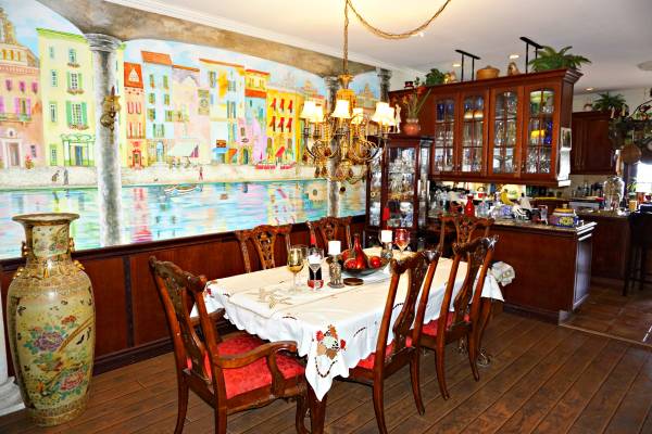 $3,695 / 3br - 700ft2 - 33 W 13th Road (Broad Channel)63854290859009124
