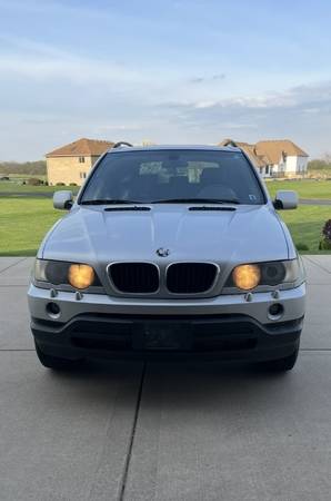 2001 BMWX5 1