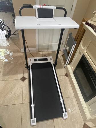 Foldable Treadmill 1