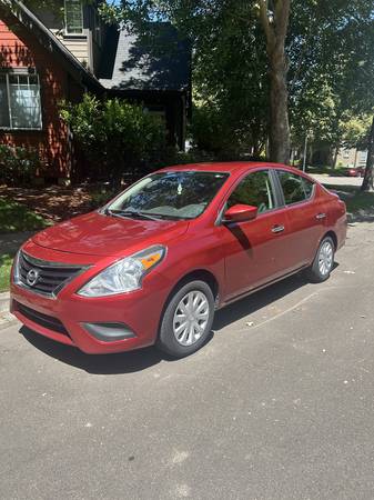 2016 Nissan Versa SV - $5,900 (Hillsboro)63487439241089121
