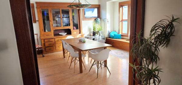 $1,200 / 6br - 170ft2 - Furnished room for professional; 1 month minimum AVAILABLE NOW (Portland Sullivan's Gulch)63956353481858123