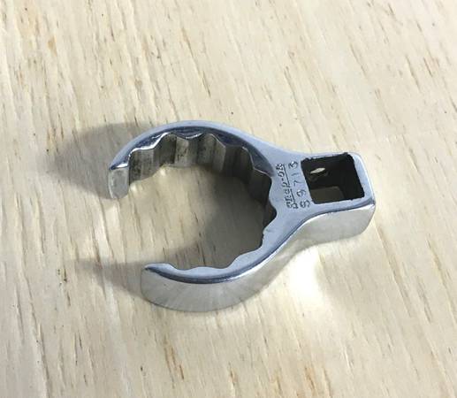 Snap-on USA 3/8" Drive 12pt 1" Flare Nut Crowfoot Socket Wrench S9713A 1