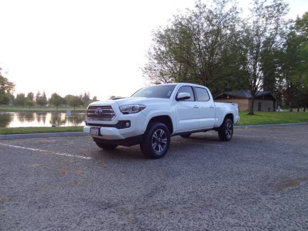 2016 Toyota Tacoma  TRD Sport 4x2 4dr Double Cab 6.1 ft LB Pickup Truc 1