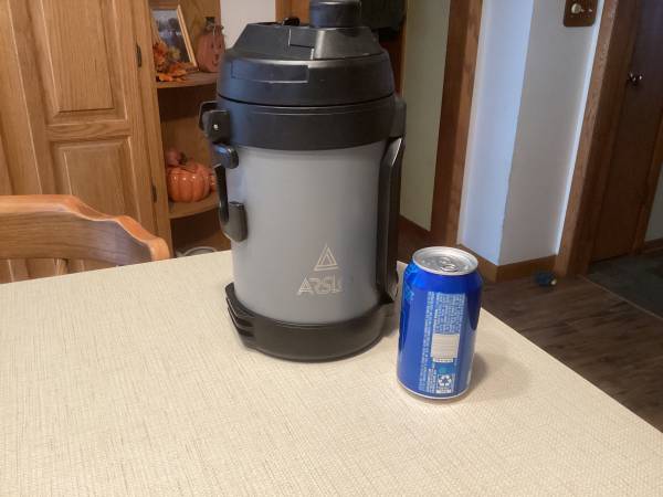 Gallon Size Insulated Water Bottle 1