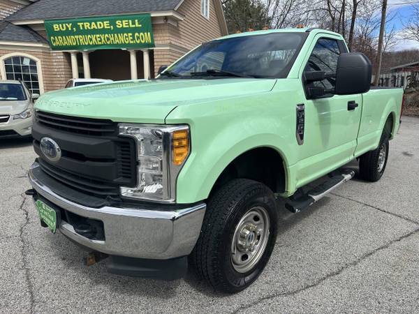 2017 Ford F250 SuperDuty XL 4x4 8 bed 6.2 eng 75k miles one owner - $24,995 (Rowley)636180623193611218