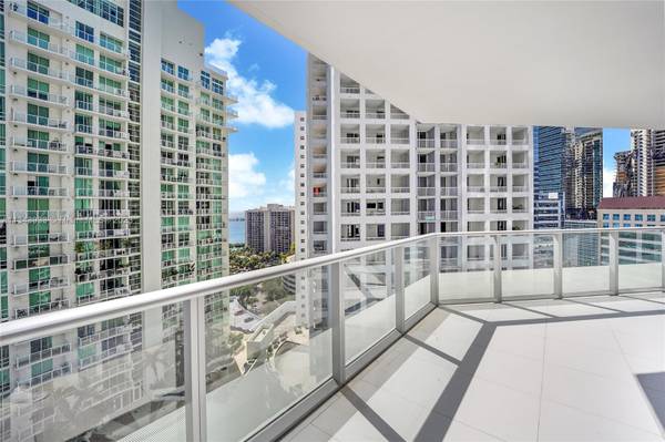 $4,800 / 2br - 1000ft2 - Brickell House Great Layout for this 2 Bedroom Condo (Brickell)63906440331523122