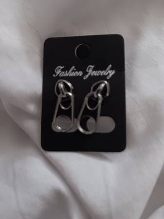 Silver Zipper Pull Earrings 1