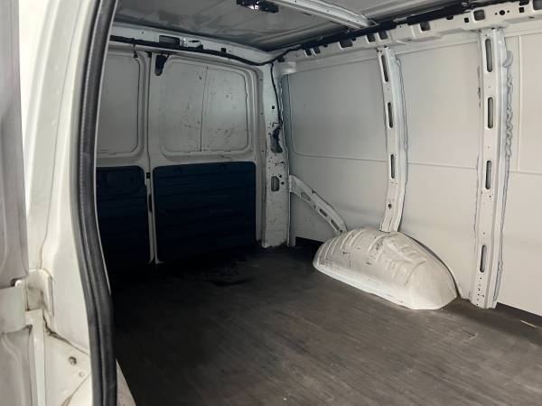 2016 Chevrolet Express 3500 3dr - Photo 11