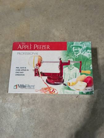 Apple Peeler 1