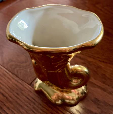 Midcentury Gold Vase 1
