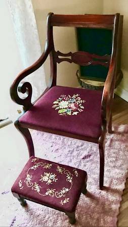 1940’s Flower Design Wood Chair & Matching Stool 1