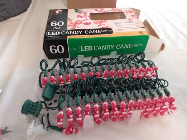 Light Strand 60 LED Candy-Cane Molded Bulbs 1