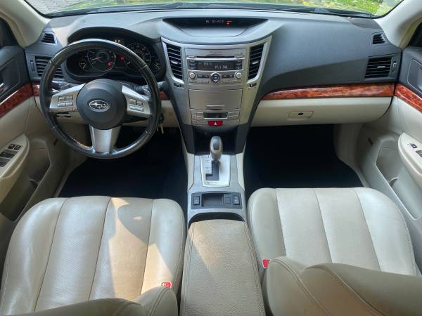Subaru Outback 2.5i Wagon 2010 - $2,800 (Tucker)63612709711617123